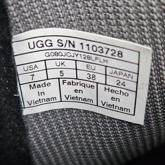 UGG Hillhurst II Gray Suede Pull On Chelsea Boot 7 1103728 - Picture 9 of 9